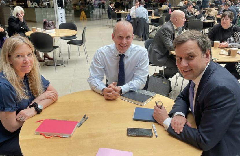 Greg meeting Chief Superintendent Louise Puddefoot and Superintendent Owen Renowden in Parliament.